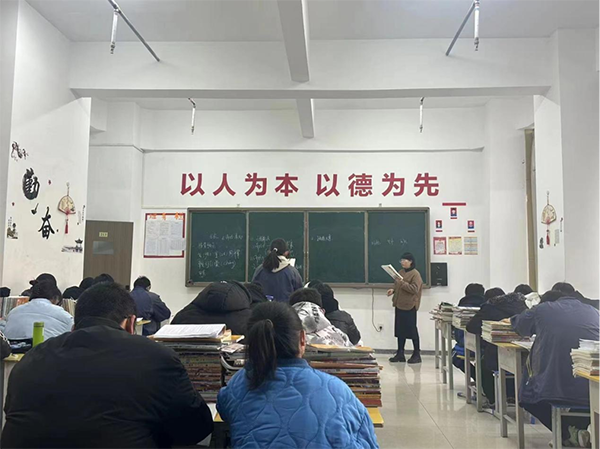 校園簡訊 ▏課程具備實(shí)效 教育傳遞真知