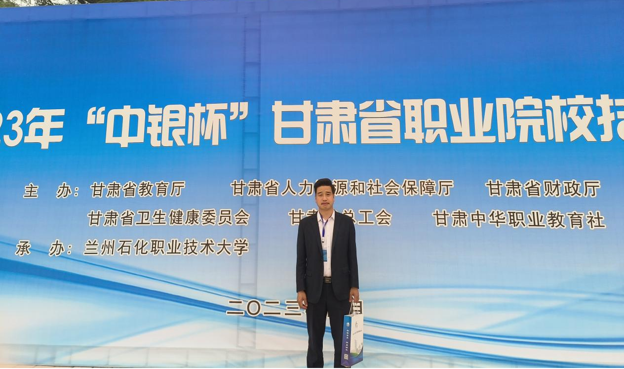 師者匠心，微光成矩 | 王振國：因材施教 樂教愛生