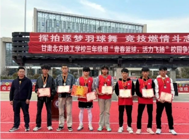 年級組新聞速遞 ｜ 年級組一周工作亮點(diǎn)紛呈 多元活動助力學(xué)生全面發(fā)展
